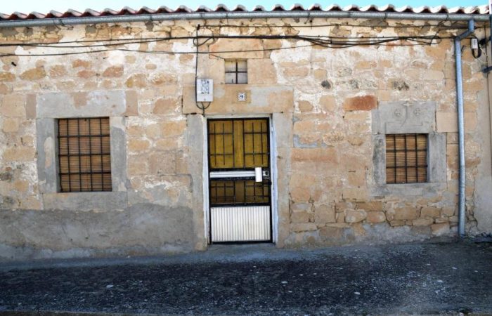 Calle de la Iglesia Villaverde de Guareña
